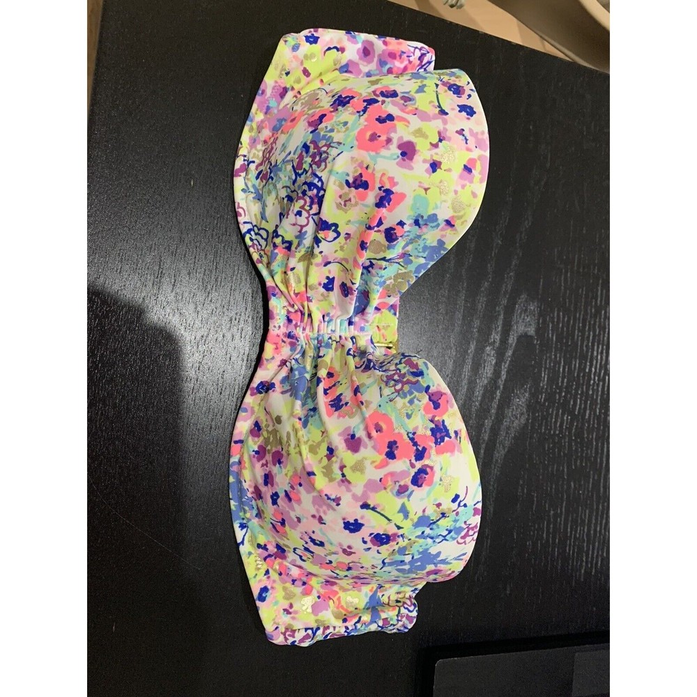 Victoria Secret Size 34c Floral Swim Bikini Top Wire Cups